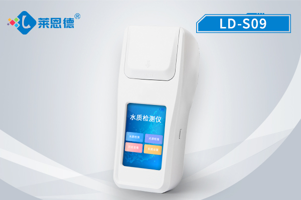 檢測(cè)魚塘水質(zhì)什么時(shí)候*好？（水質(zhì)檢測(cè)儀的多項(xiàng)目檢測(cè)）